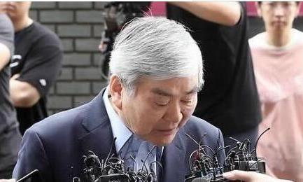 韩进集团会长涉嫌逃税渎职受讯